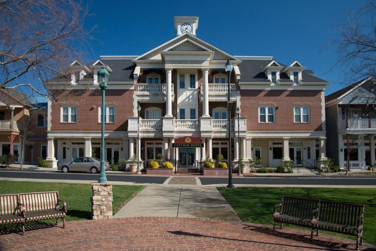 Gateway Hotel, Trademark Collection By Wyndham Copper Cove Subdivision Buitenkant foto
