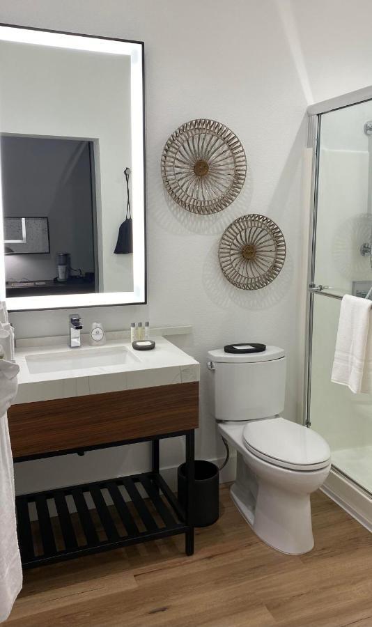 Gateway Hotel, Trademark Collection By Wyndham Copper Cove Subdivision Buitenkant foto