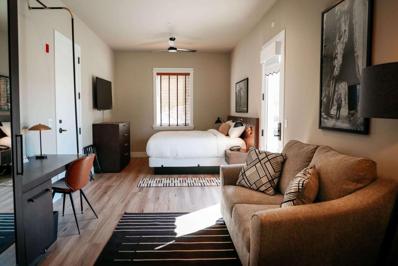 Gateway Hotel, Trademark Collection By Wyndham Copper Cove Subdivision Buitenkant foto