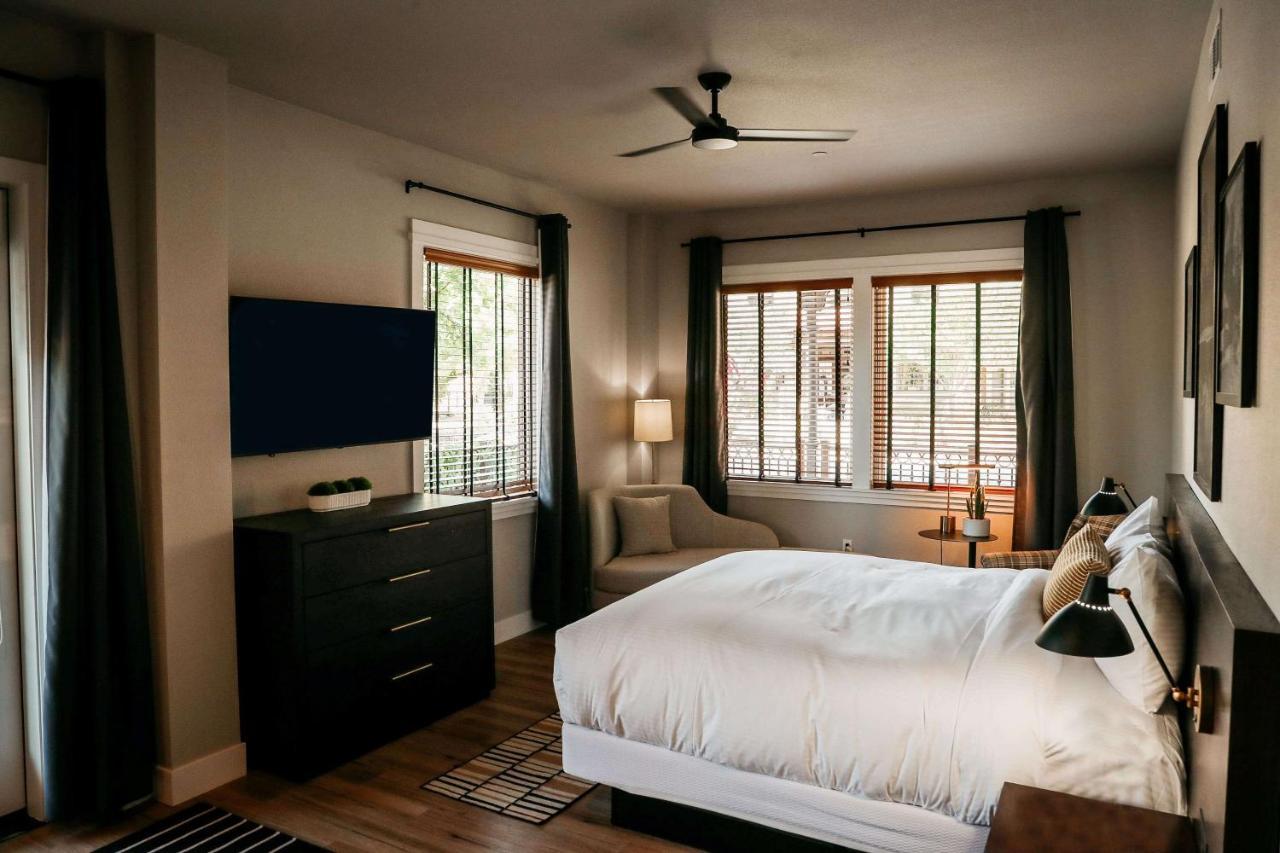 Gateway Hotel, Trademark Collection By Wyndham Copper Cove Subdivision Buitenkant foto