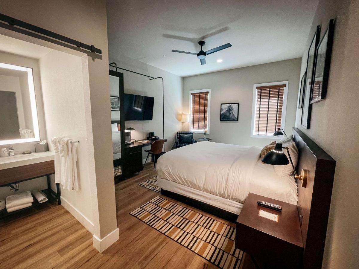 Gateway Hotel, Trademark Collection By Wyndham Copper Cove Subdivision Buitenkant foto