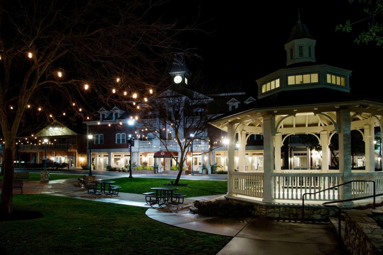 Gateway Hotel, Trademark Collection By Wyndham Copper Cove Subdivision Buitenkant foto